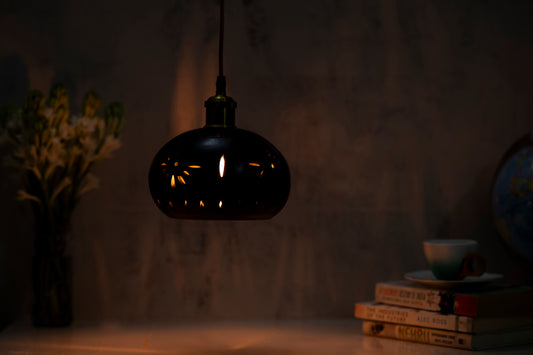 Dahlia Pendant light