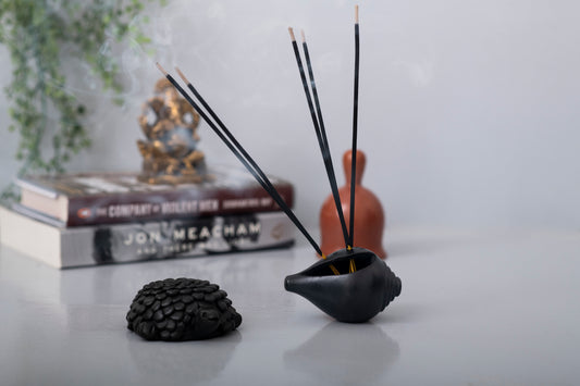 Shank Incense Holder: A Symphony of Serenity and Tradition