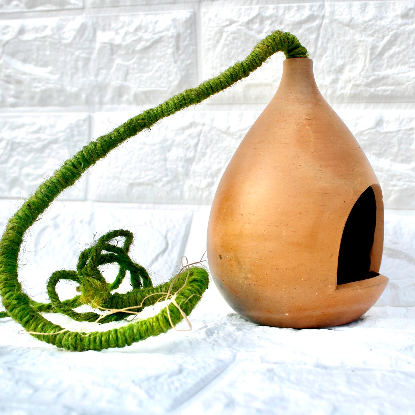 Bird Feeder – Handcrafted Terracotta Elegance for Your Garden