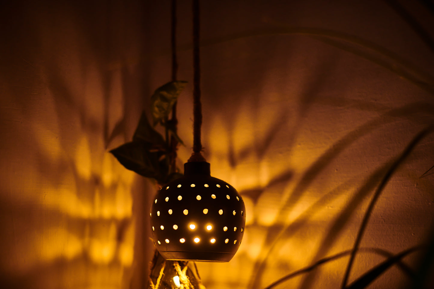 Hanging Boondi Light