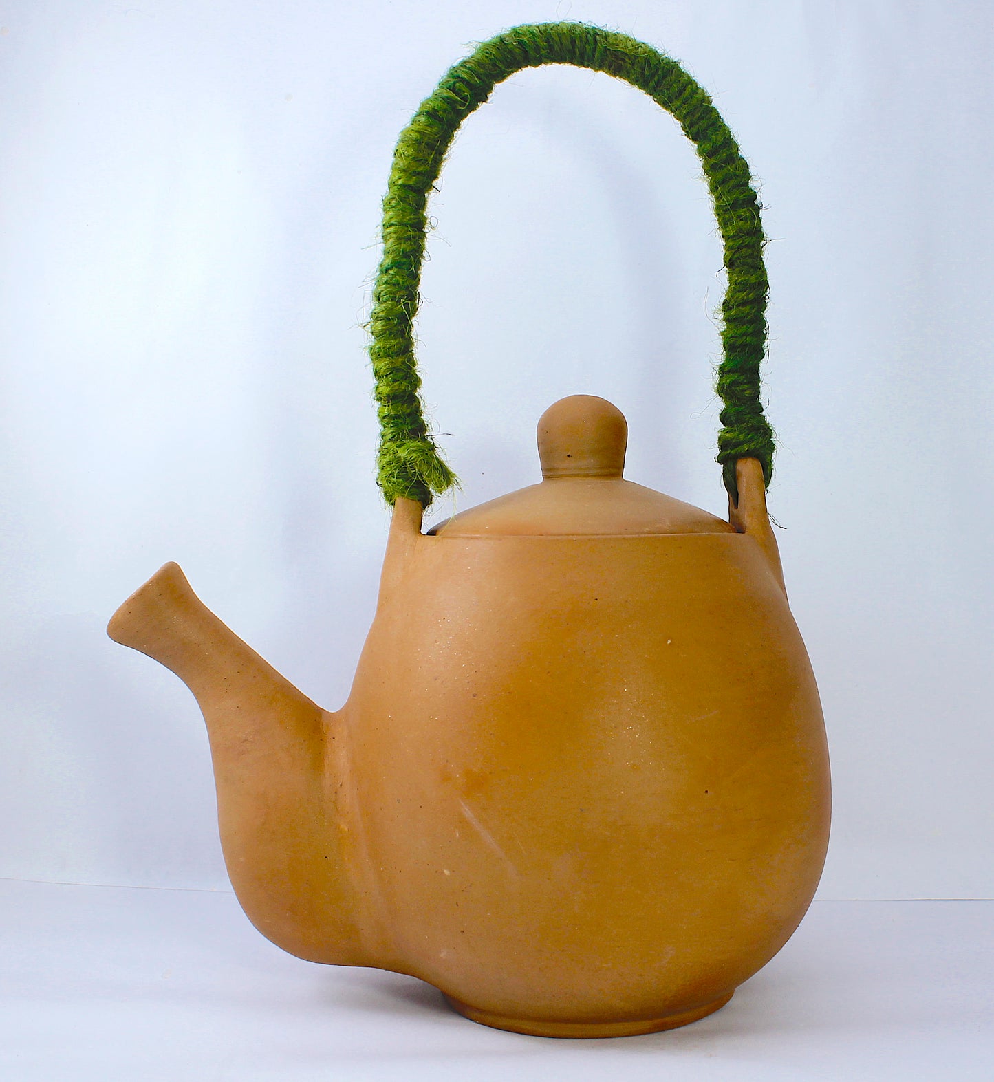 Terracotta Kettle – A Sip of Tradition