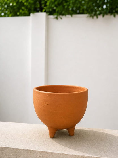 Tripada Planter – Handmade Elegance with an Organic Soul